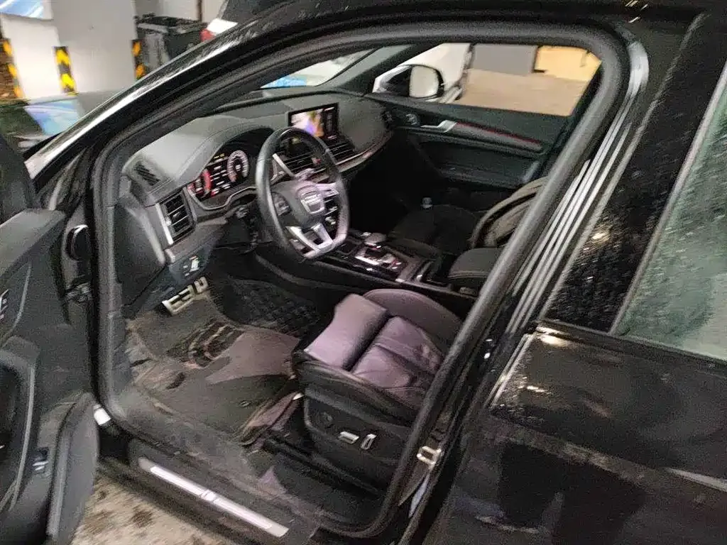 Audi Q5L 2024 из CN, фото 6