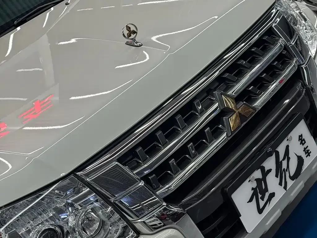 Mitsubishi Pajero (Import) 2025 из CN, фото 10