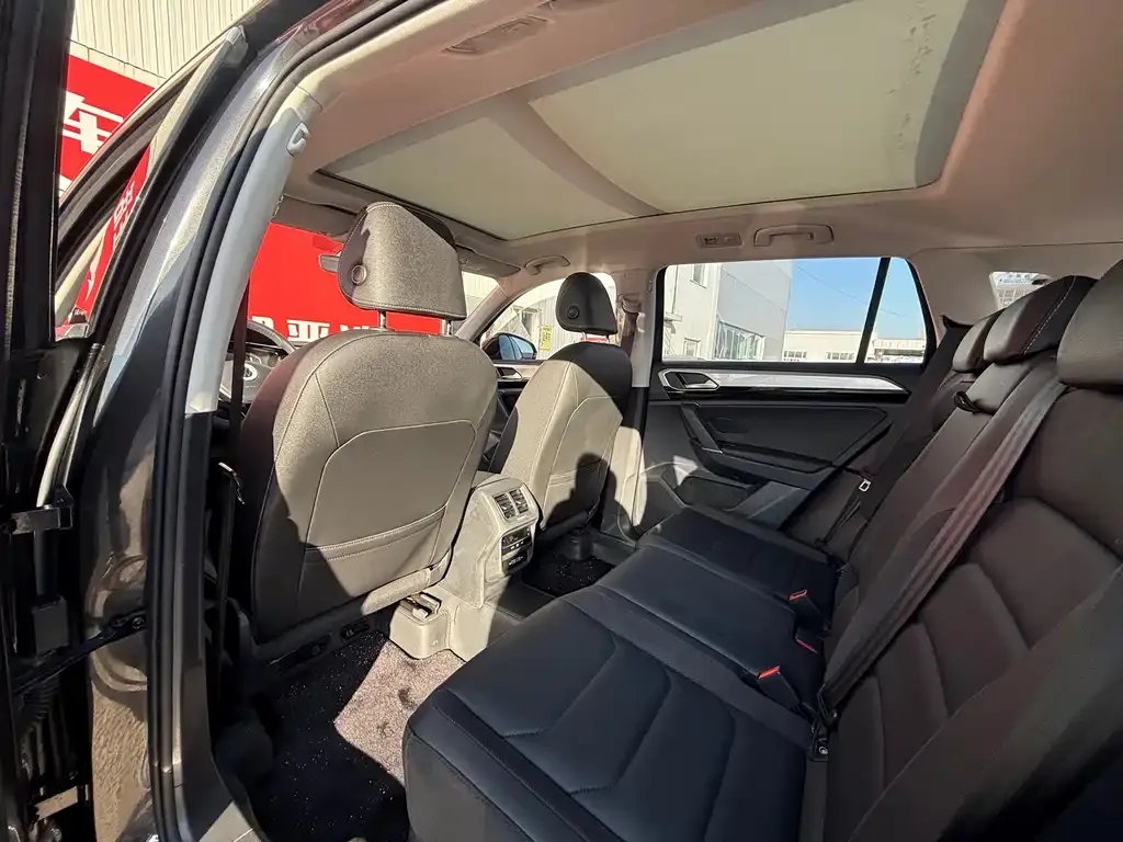 Volkswagen Tayron 2022 из CN, фото 7