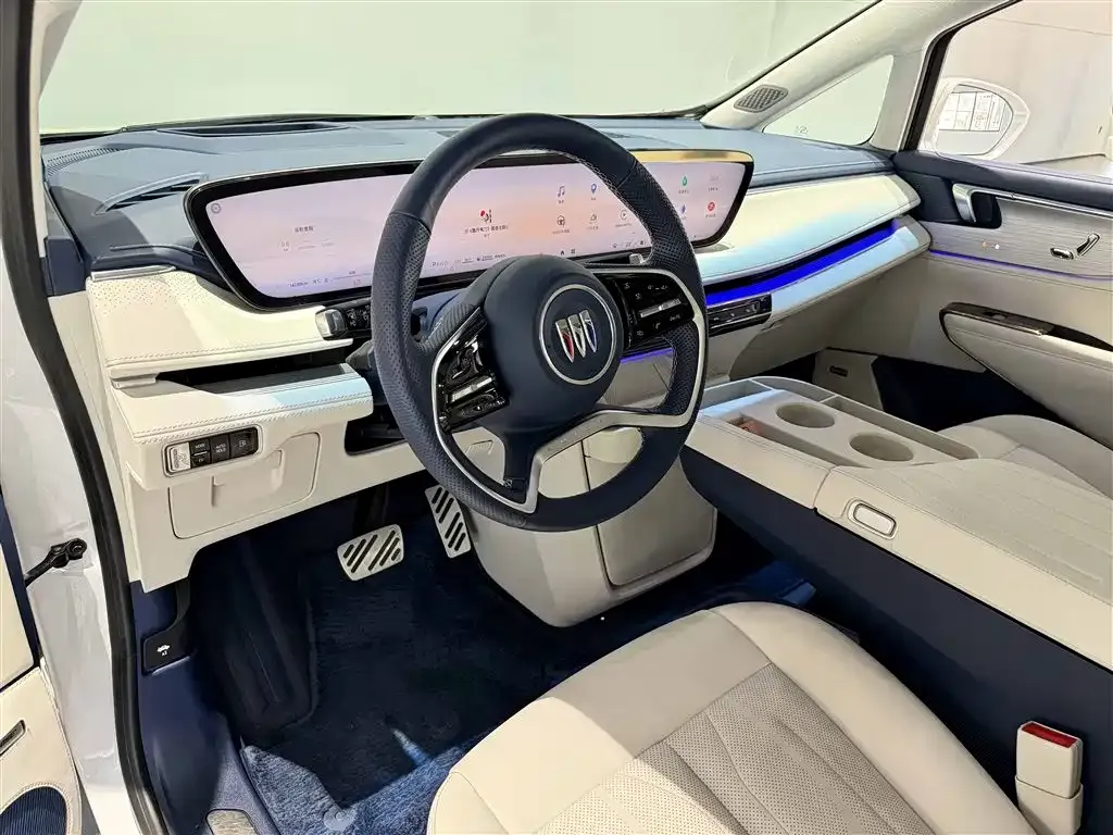 Buick GL8 Hybrid — фото 6