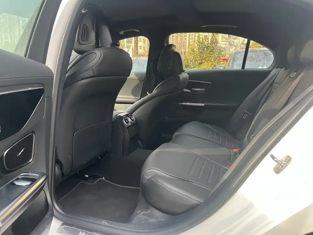 Mercedes-Benz C-Class New Energy 2024 из CN, фото 4