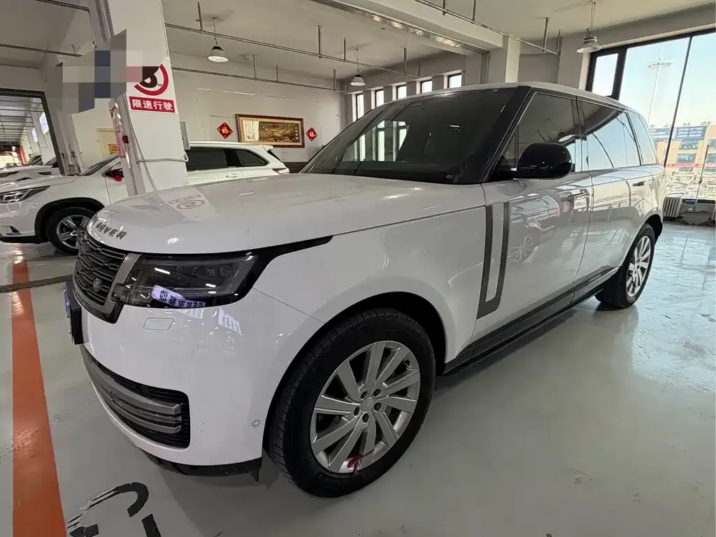 Land Rover Range Rover — фото 1