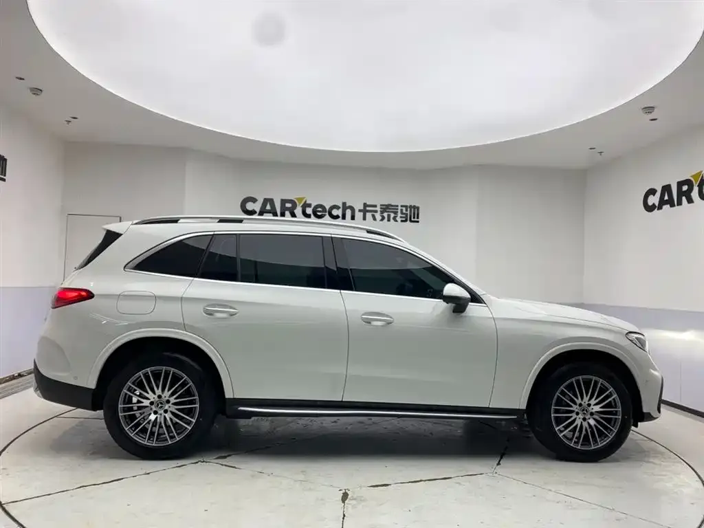 Mercedes-Benz GLC 2024 из CN, фото 8