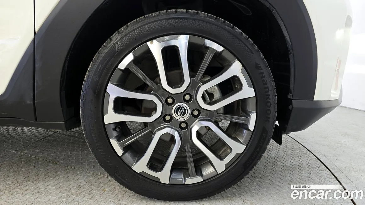 KG Mobility (Ssangyong) Torres 2023 из KR, фото 7