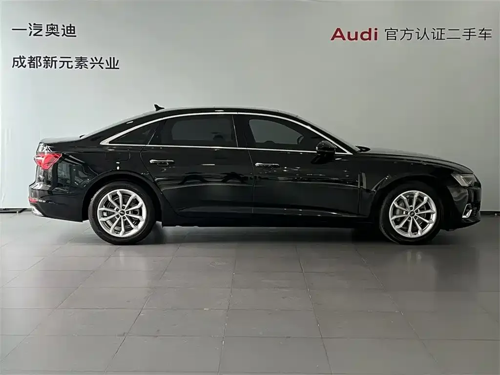 Audi A6L — фото 5