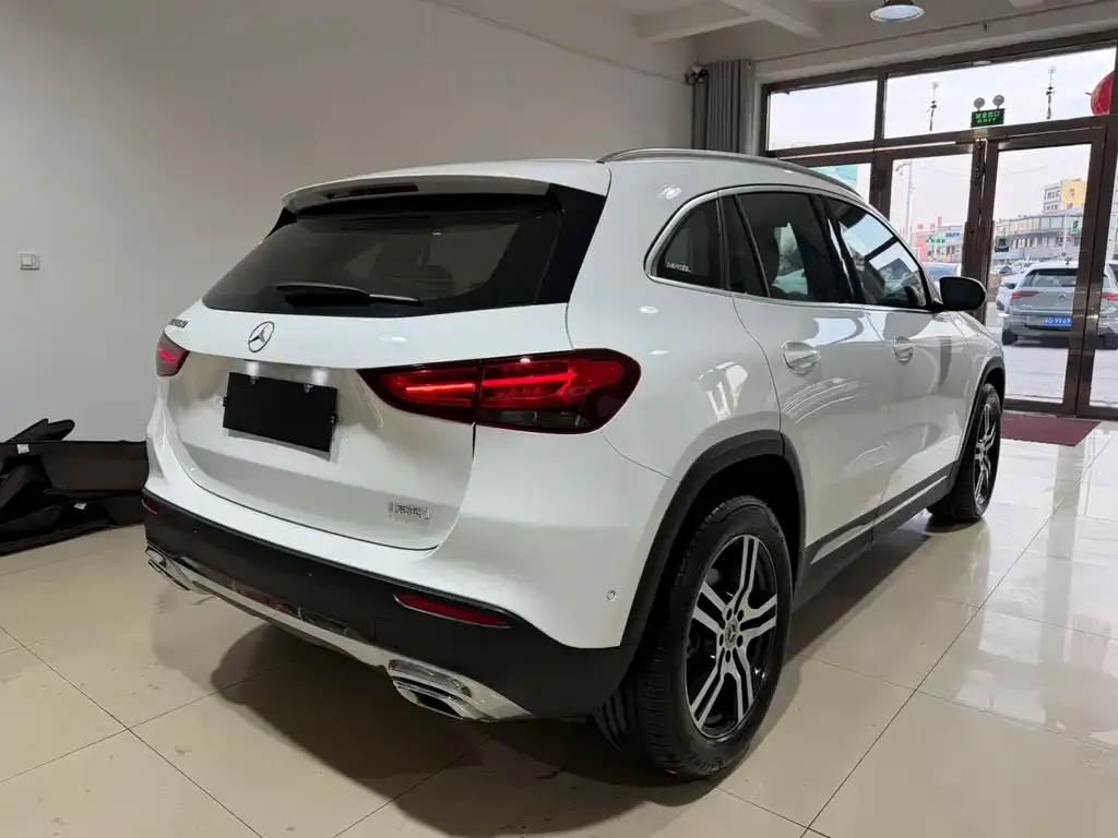 Mercedes-Benz GLA 2022 из CN, фото 3
