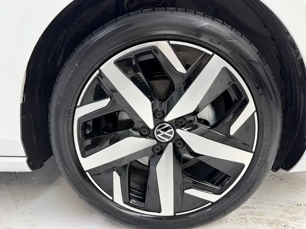 Volkswagen Lamando 2024 из CN, фото 4