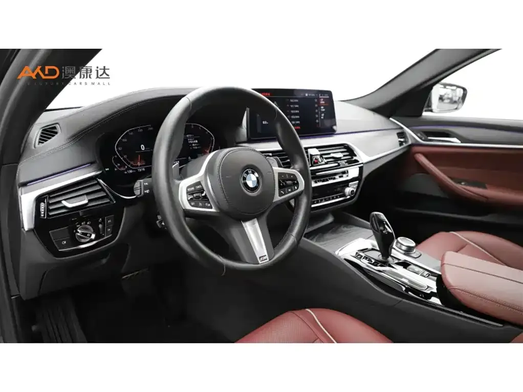 BMW 5 Series — фото 10