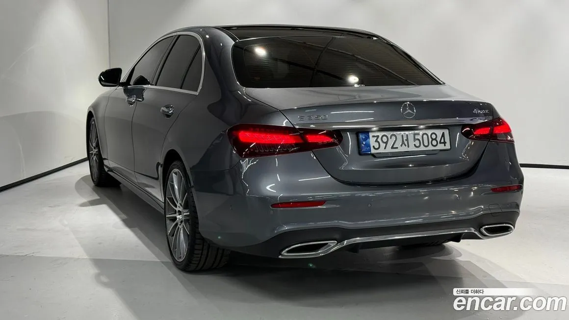 Mercedes-Benz E-Class 2022 из KR, фото 4