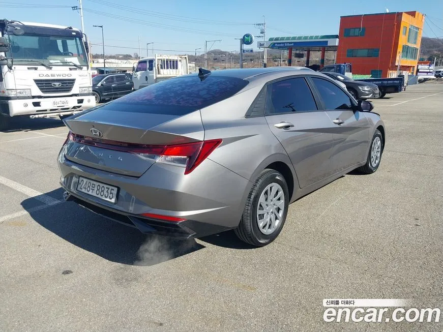 Hyundai AVANTE — фото 6