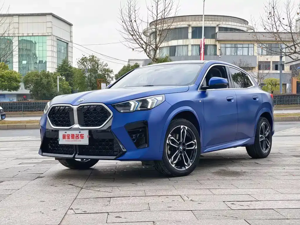 BMW X2 (Import)