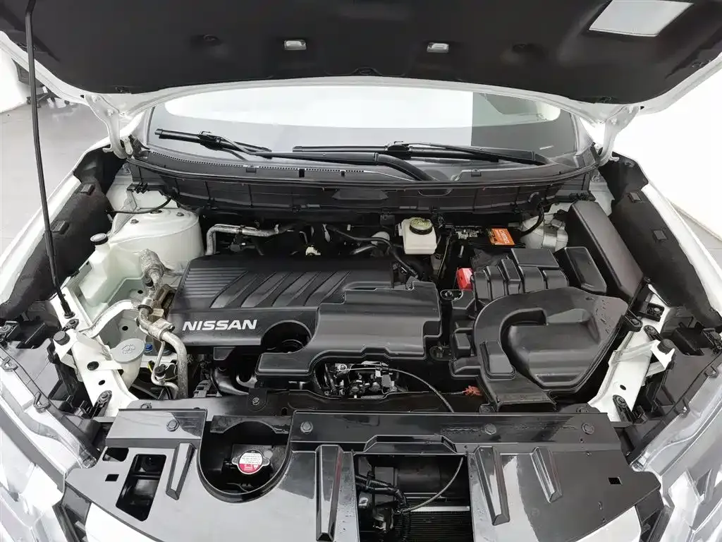 Nissan X-Trail — фото 10