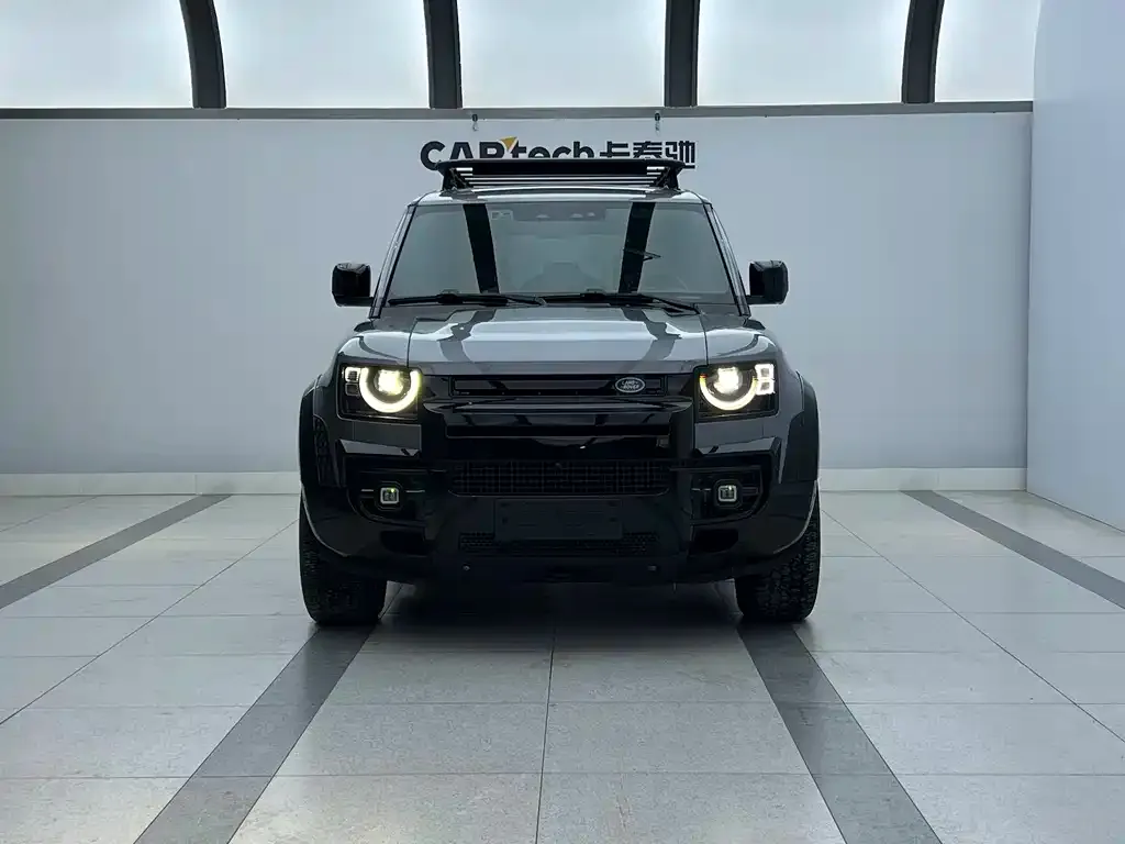 Land Rover Defender 2023 из CN, фото 2