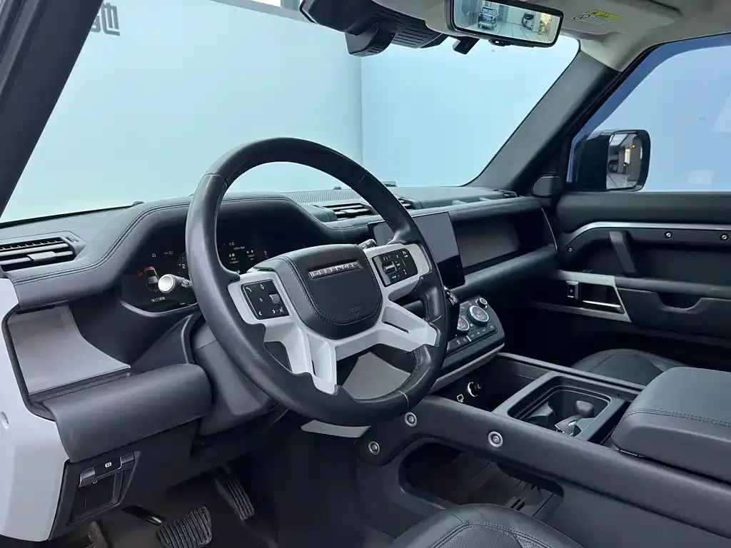 Land Rover Defender 2023 из CN, фото 7