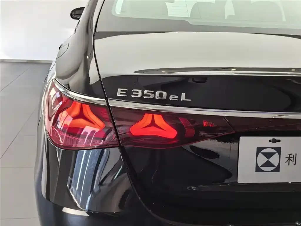 Mercedes-Benz E-Class New Energy 2024 из CN, фото 4