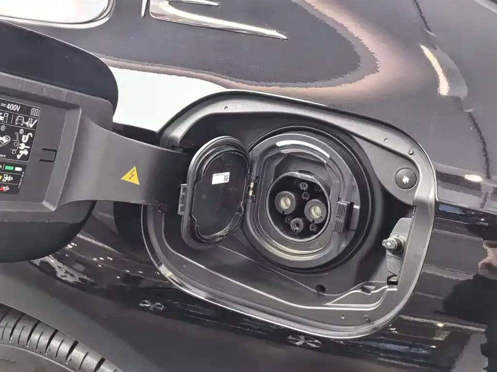 Mercedes-Benz E-Class New Energy 2024 из CN, фото 6