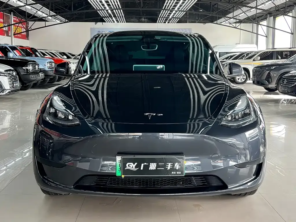 Tesla Model Y 2024 из CN, фото 3