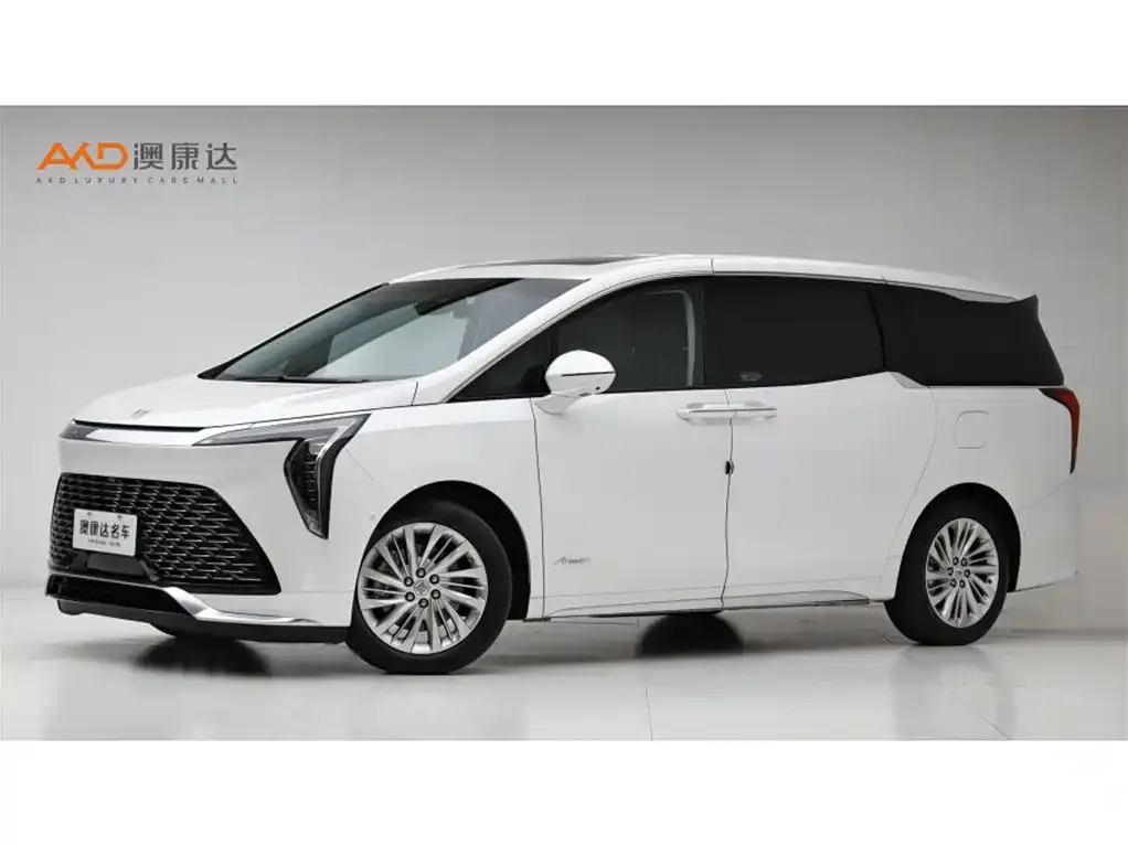 Buick Century 2023 из CN, фото 1