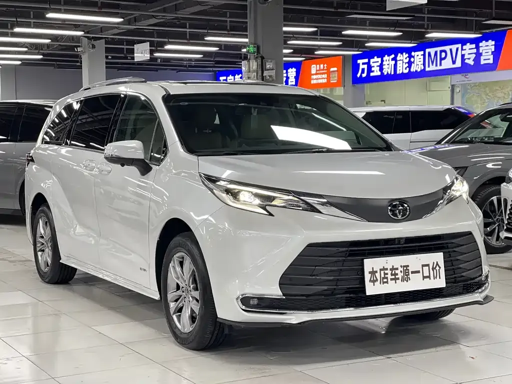 Toyota Sienna 2026 из CN, фото 10