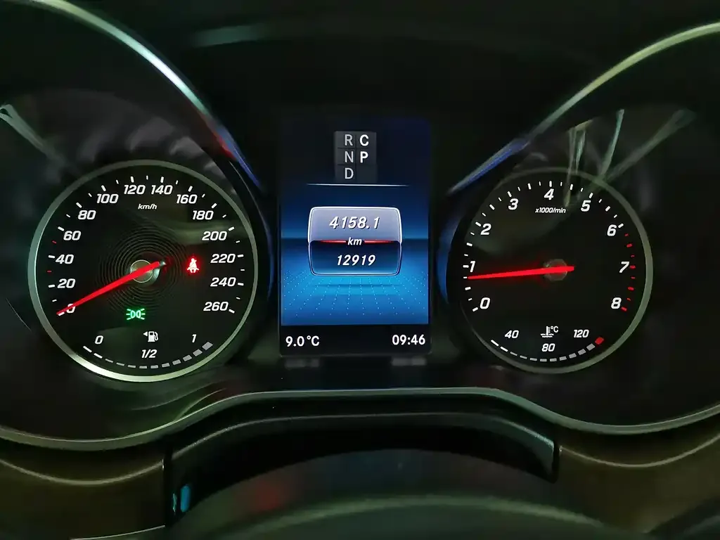 Mercedes-Benz V-Class 2022 из CN, фото 10