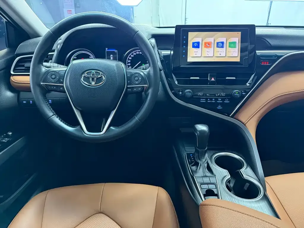 Toyota Camry 2023 из CN, фото 4