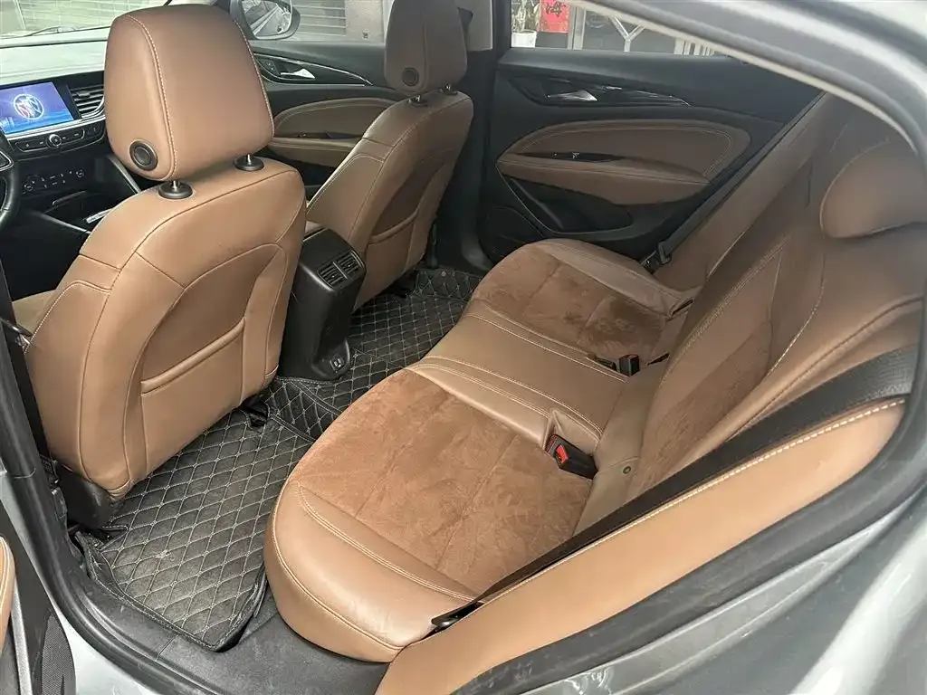 Buick Regal 2023 из CN, фото 3
