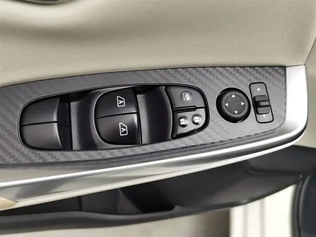 Nissan Sylphy 2022 из CN, фото 8