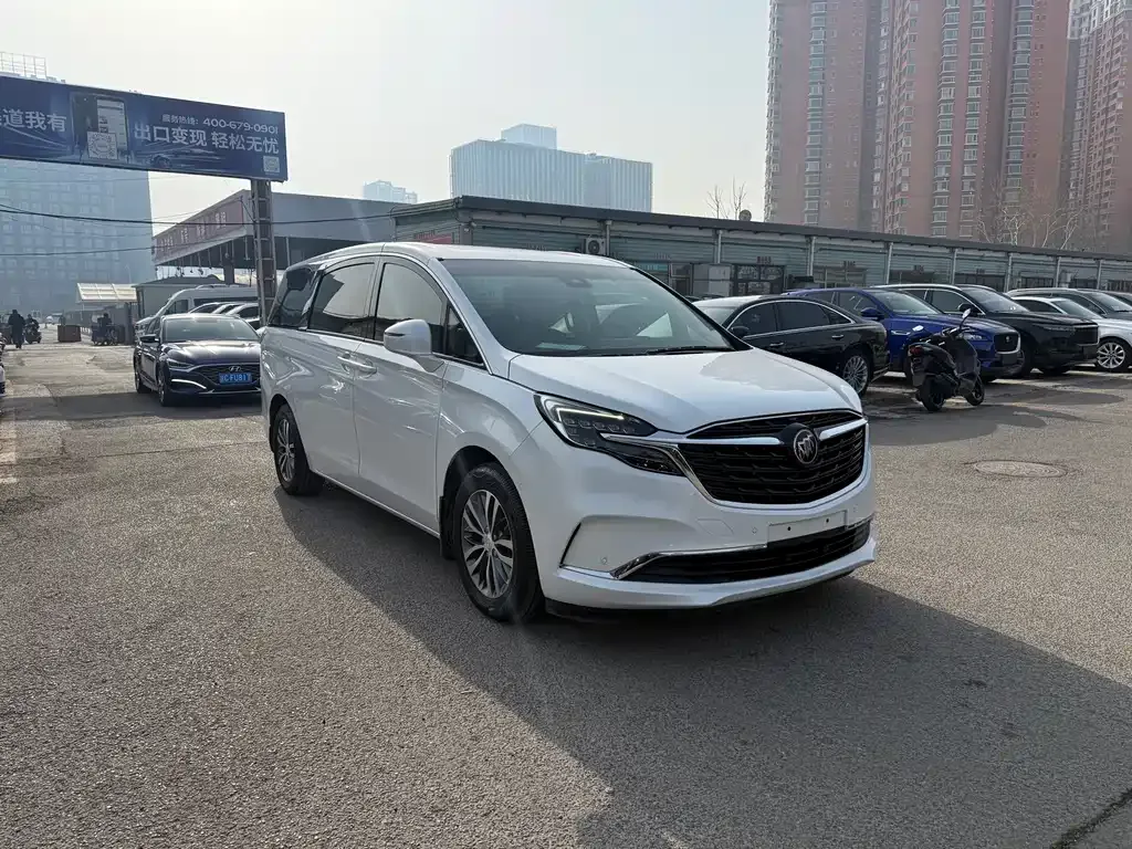 Buick GL8 2022 из CN, фото 9