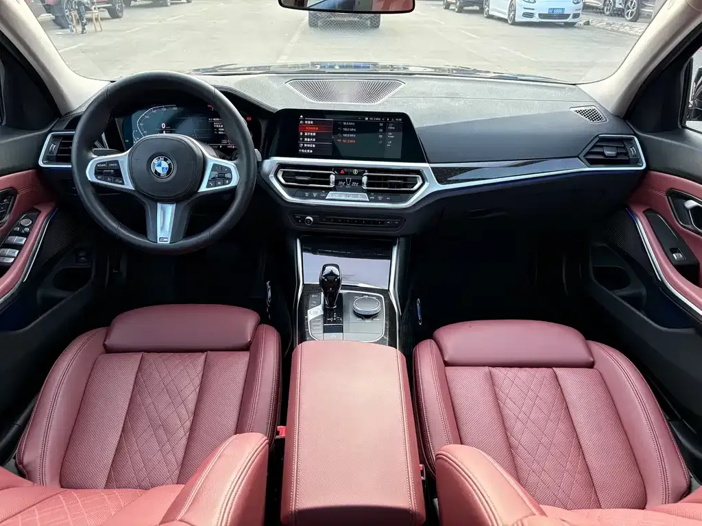 BMW 3 Series 2021 из CN, фото 7