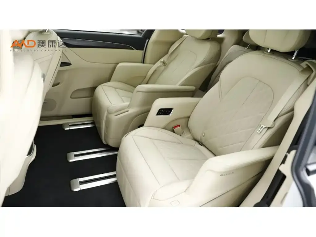 Buick GL8 2023 из CN, фото 5