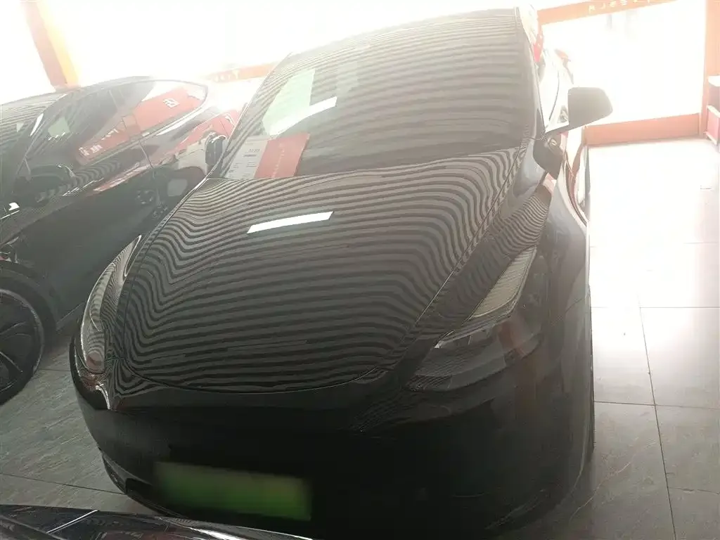 Tesla Model Y 2023 из CN, фото 5