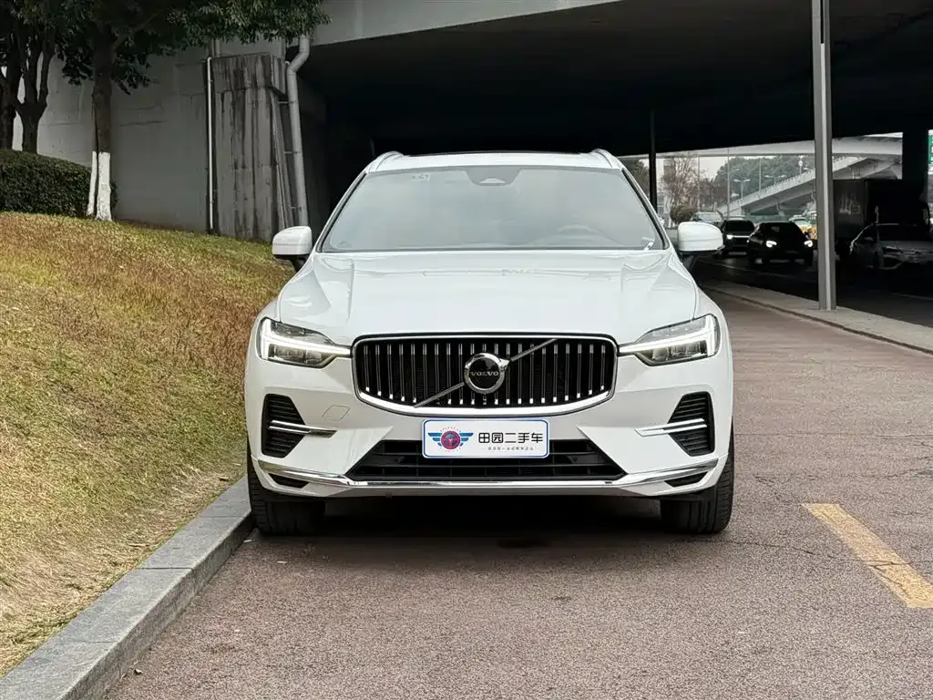 Volvo XC60 2024 из CN, фото 9