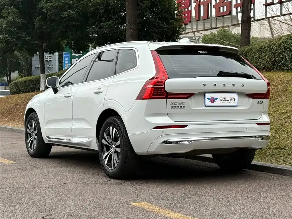 Volvo XC60 2024 из CN, фото 10