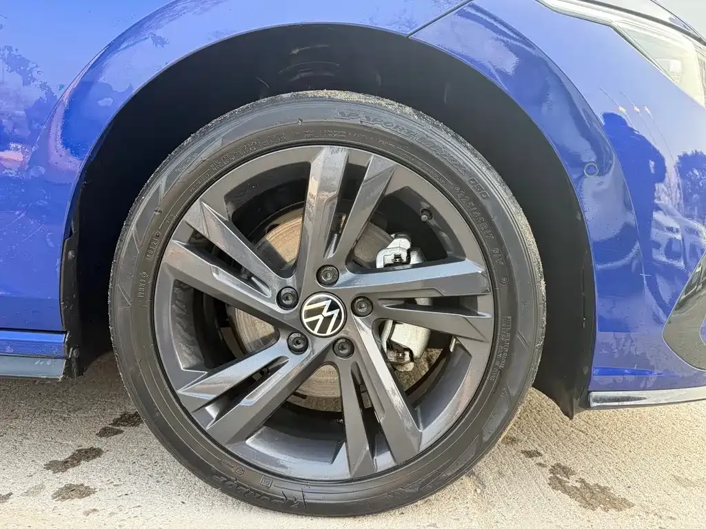 Volkswagen Golf 2021 из CN, фото 8