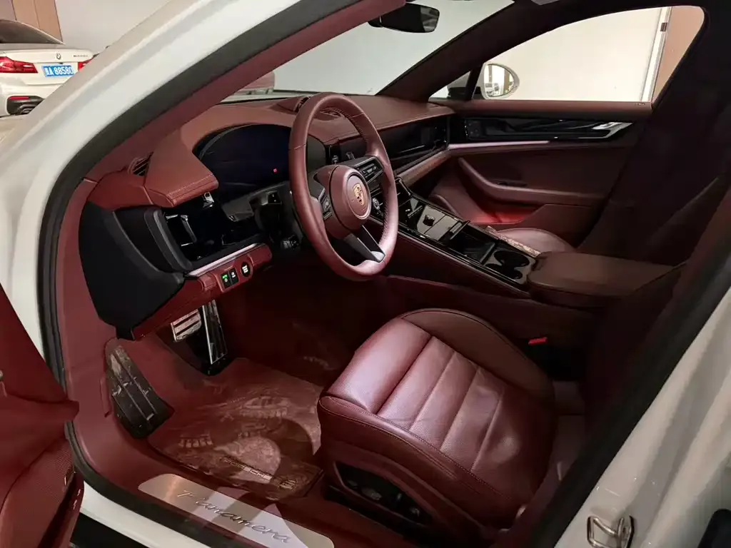 Porsche Panamera 2024 из CN, фото 2