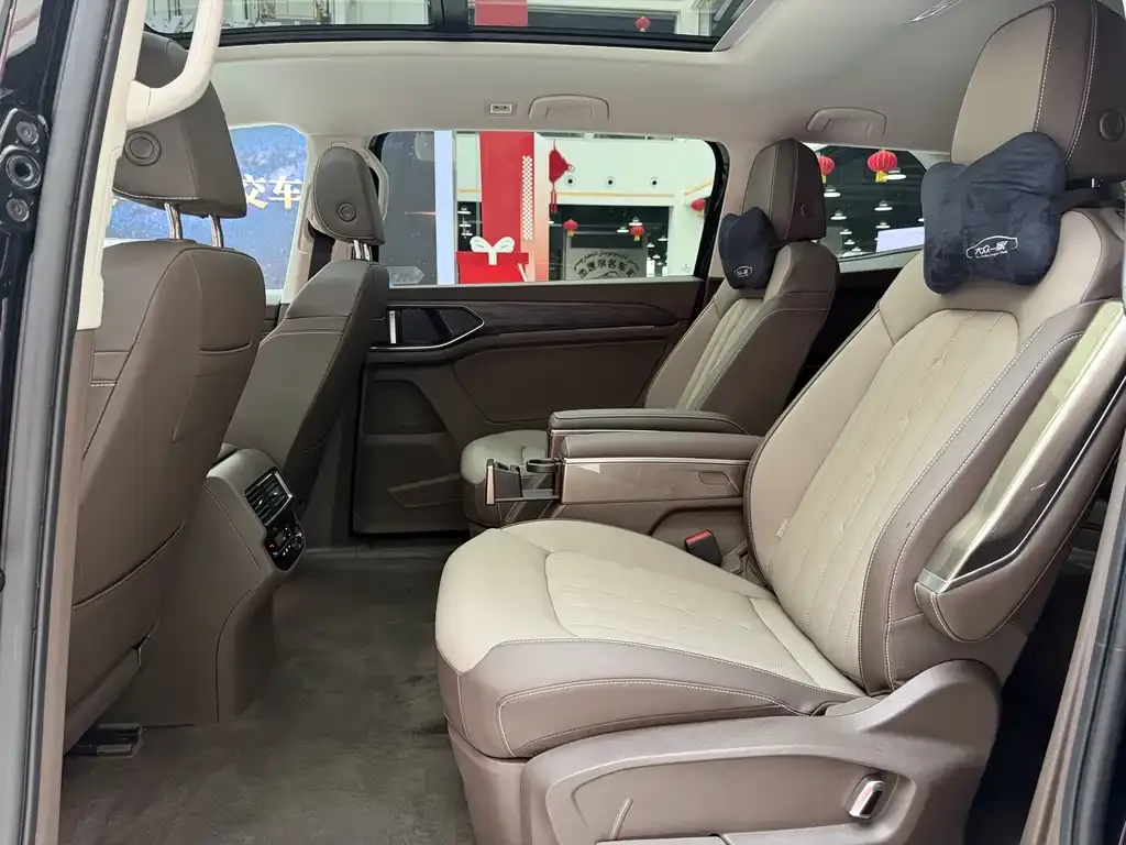 Volkswagen Viloran 2026 из CN, фото 3