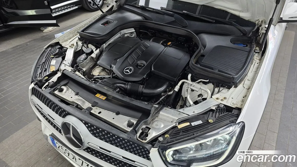 Mercedes-Benz GLC-Class 2021 из KR, фото 2