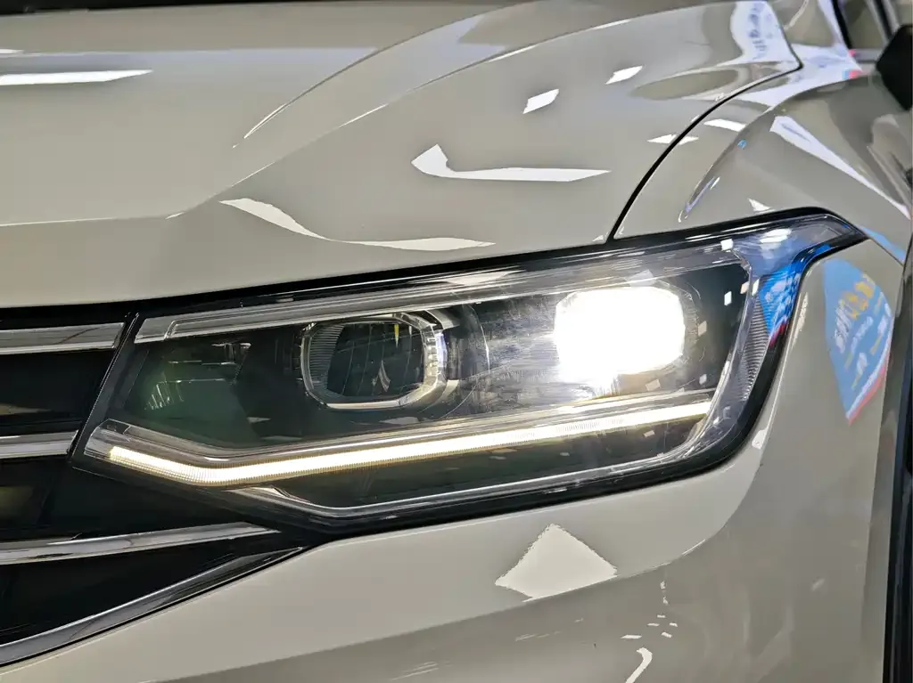 Volkswagen Tiguan L 2023 из CN, фото 4