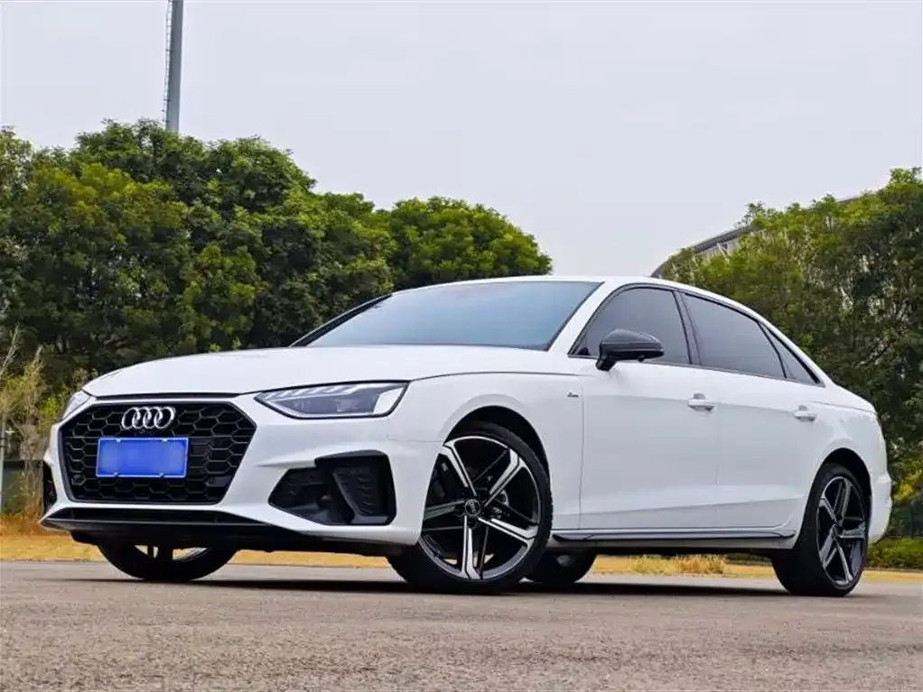 Audi A4L 2024 из CN, фото 1