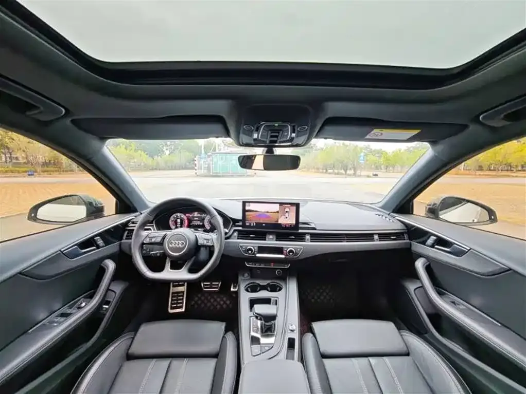 Audi A4L 2024 из CN, фото 2