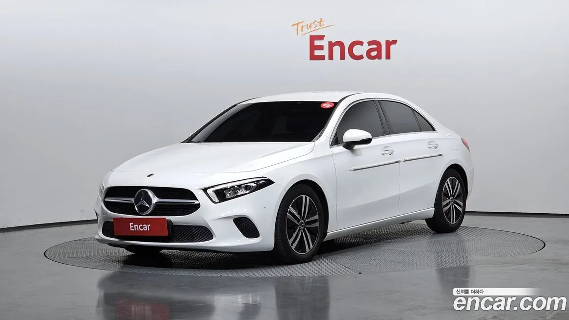 Mercedes-Benz A-Class — фото 1
