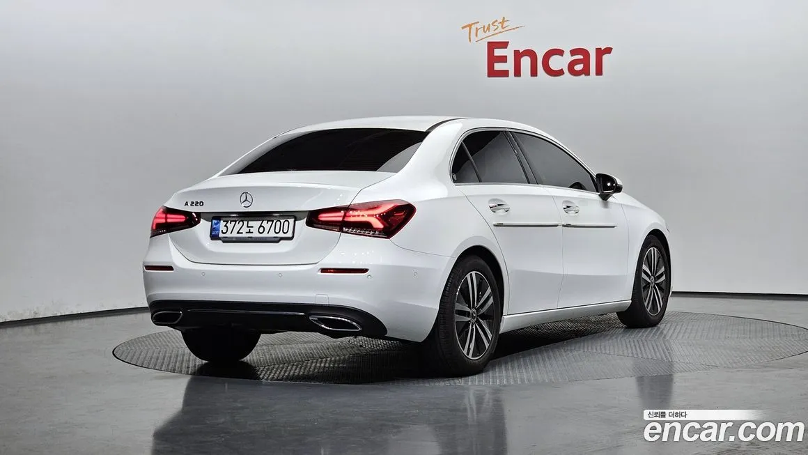 Mercedes-Benz A-Class — фото 4