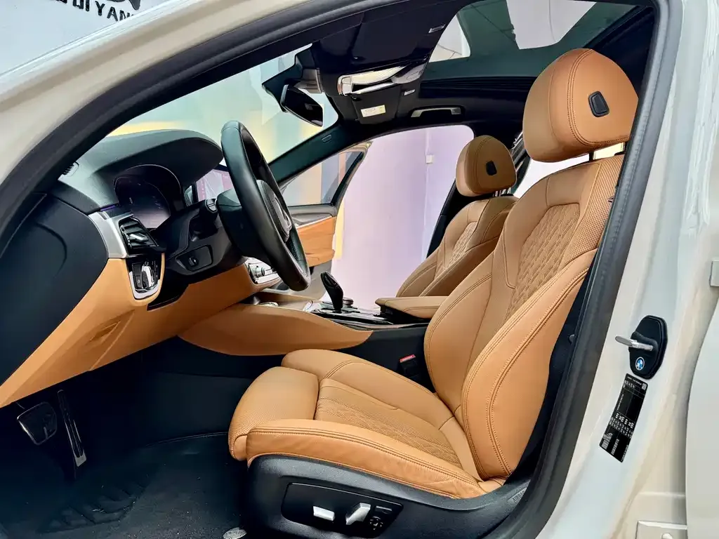BMW 5 Series (Import) — фото 10