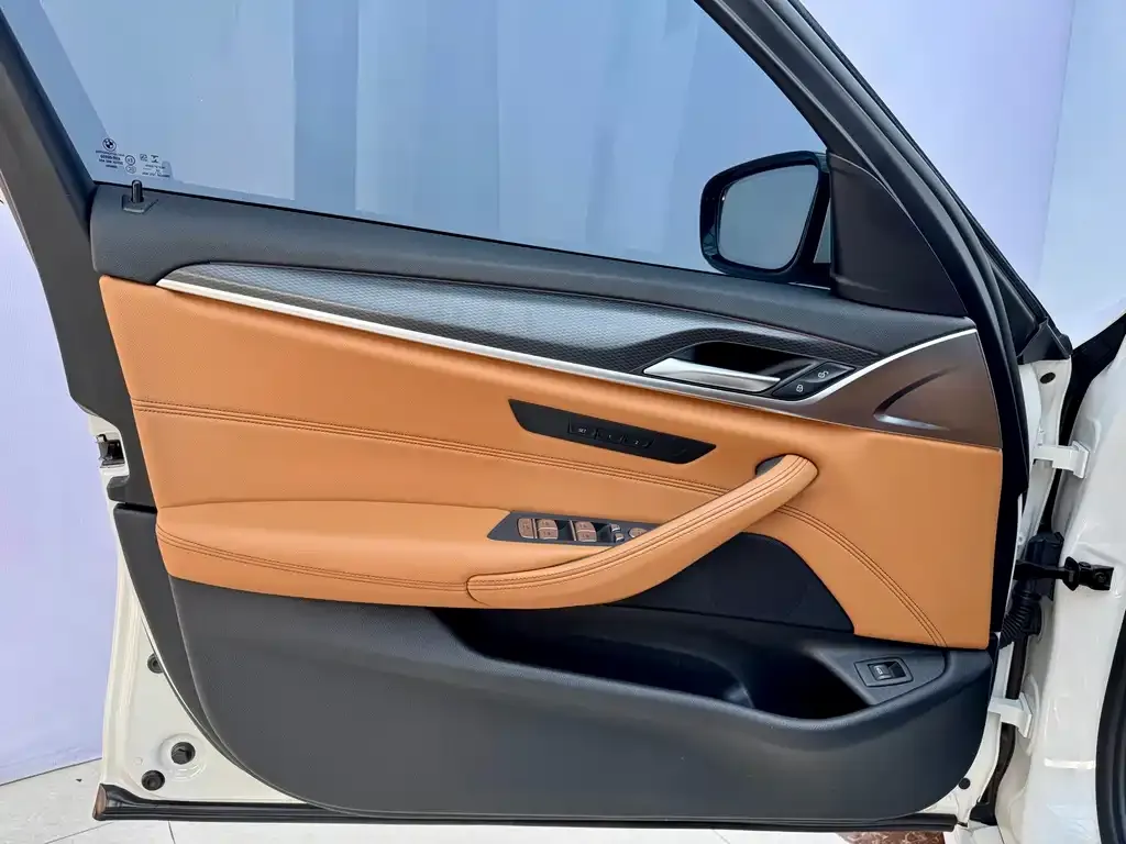 BMW 5 Series (Import) — фото 8