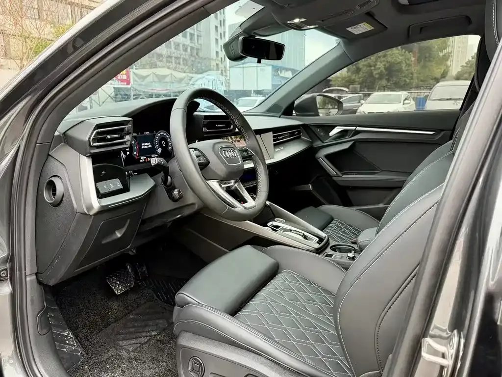 Audi A3 2025 из CN, фото 10