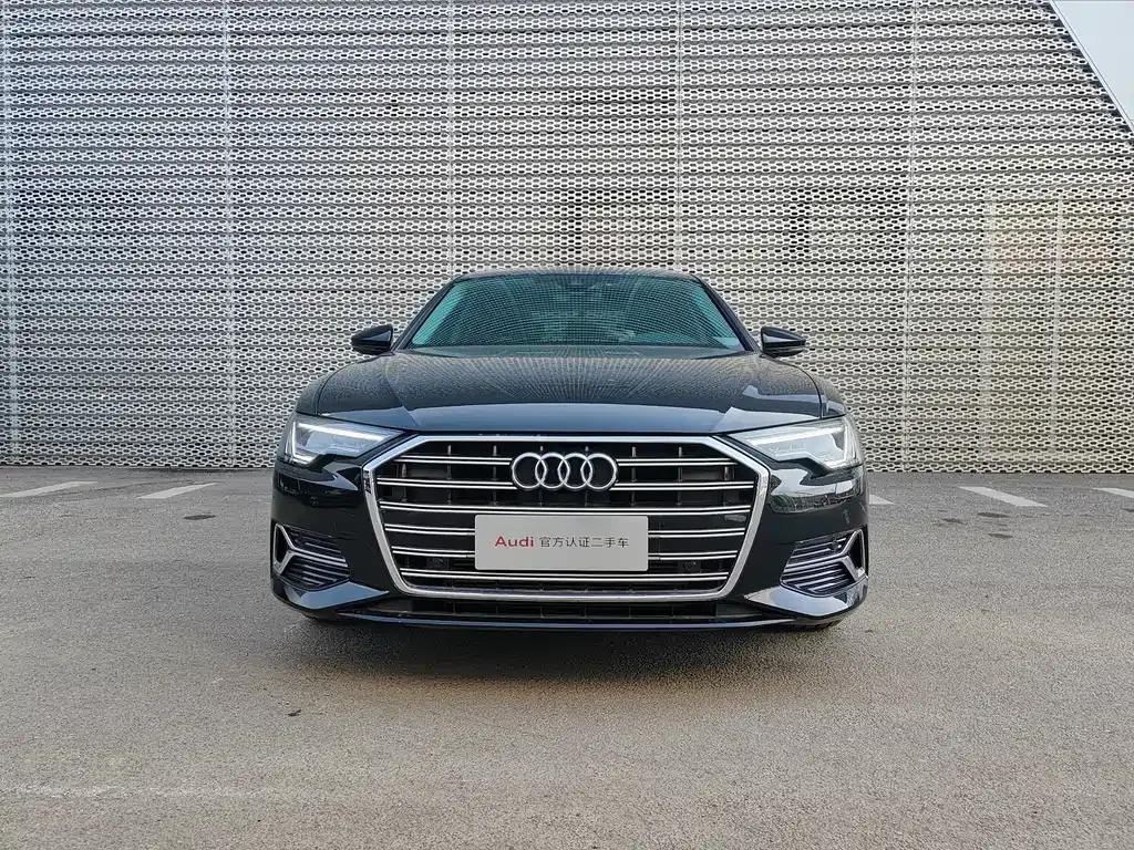Audi A6L — фото 9