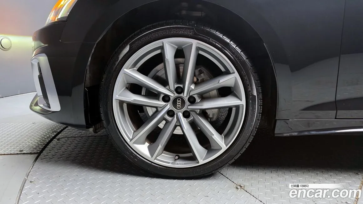 Audi A5 2021 из KR, фото 3