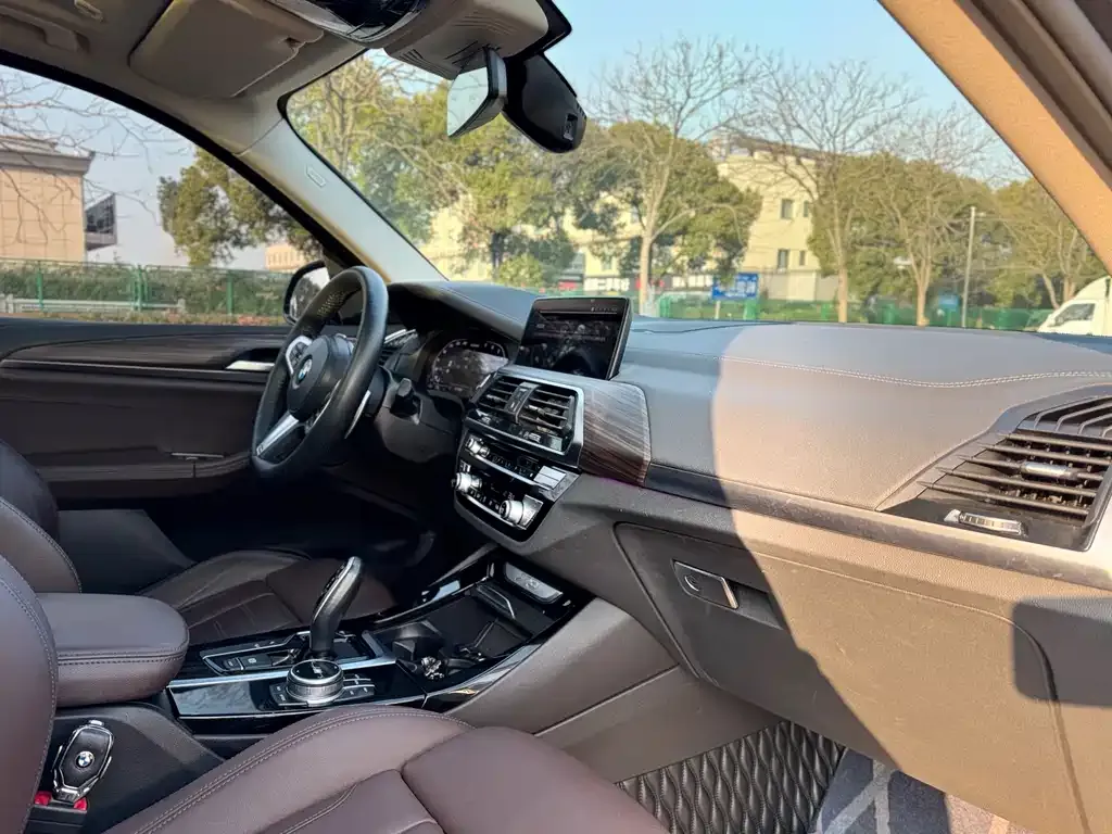 BMW X3 2021 из CN, фото 2
