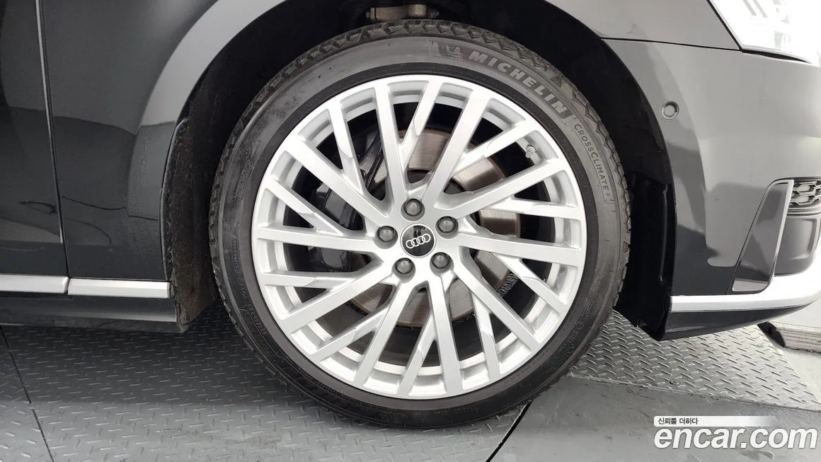 Audi A8 2021 из KR, фото 6