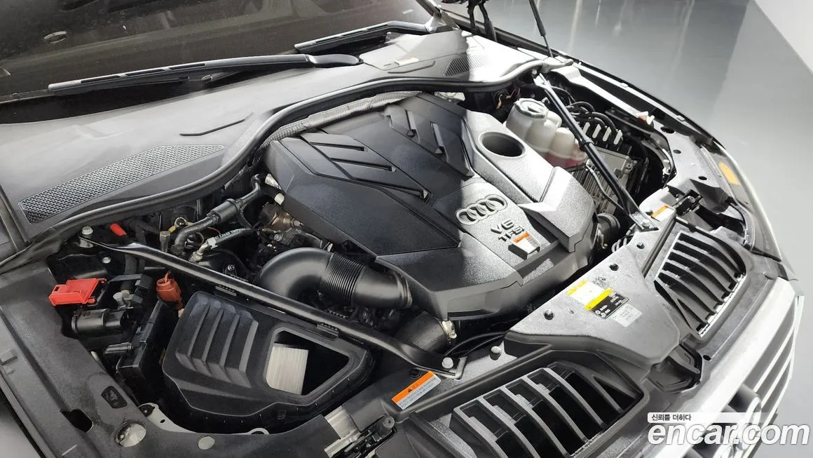 Audi A8 2021 из KR, фото 8